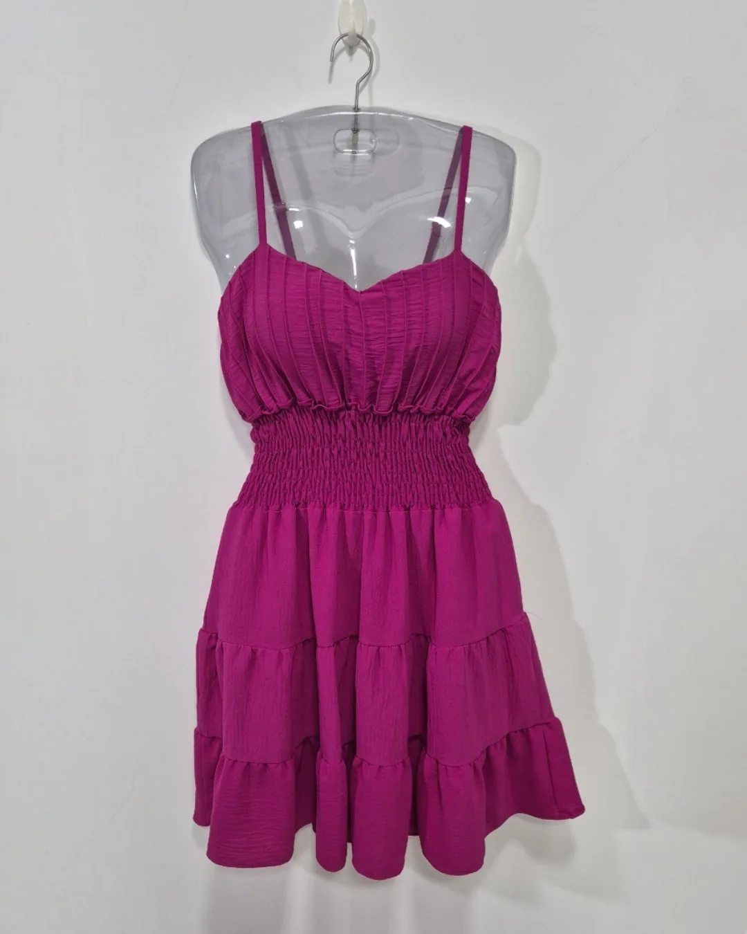 Vestido Curto Babado com Bojo